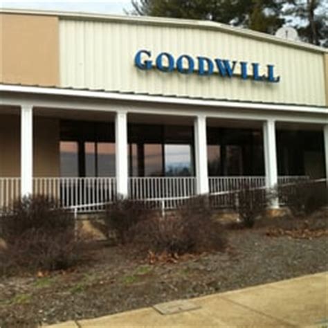 Goodwill charlottesville - 